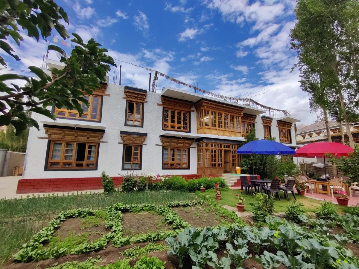 Jig Gyas Guest House Leh Extérieur photo