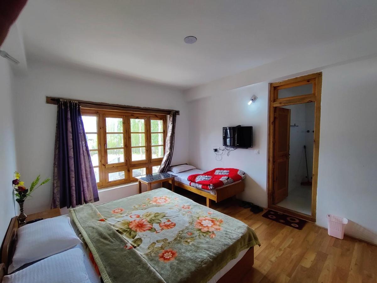Jig Gyas Guest House Leh Extérieur photo
